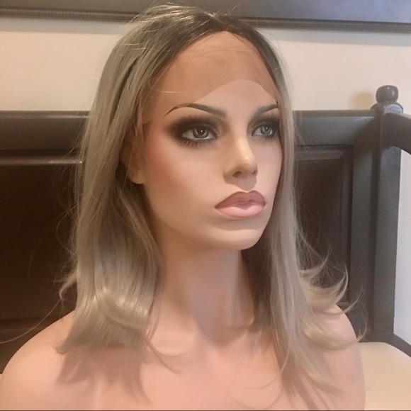 Ombre Black & Silver Bob Lace Front Wig - Picture 2 of 16